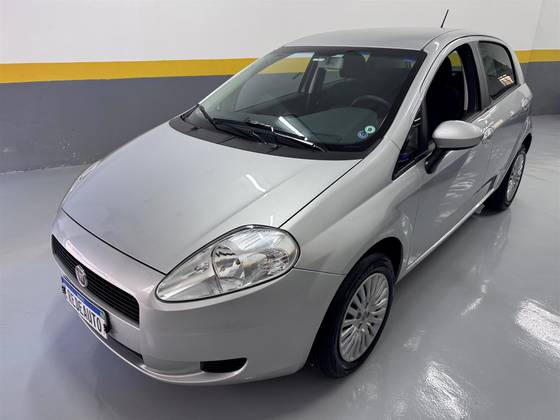 FIAT PUNTO 1.4 ATTRACTIVE 8V FLEX 4P MANUAL FIAT PUNTO 1.4 ATTRACTIVE 8V FLEX 4P MANUAL
